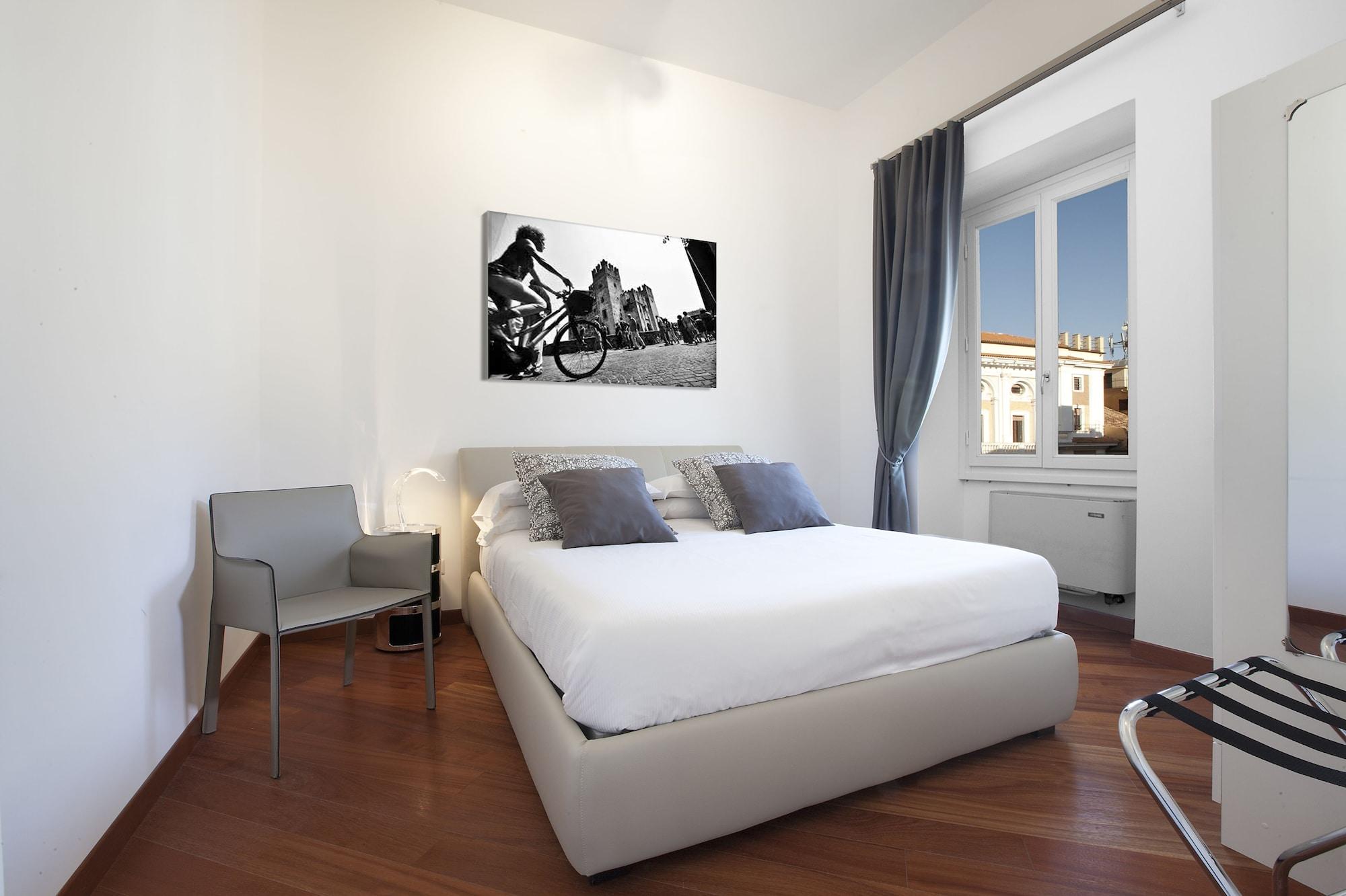 Oriana Homèl * Roma